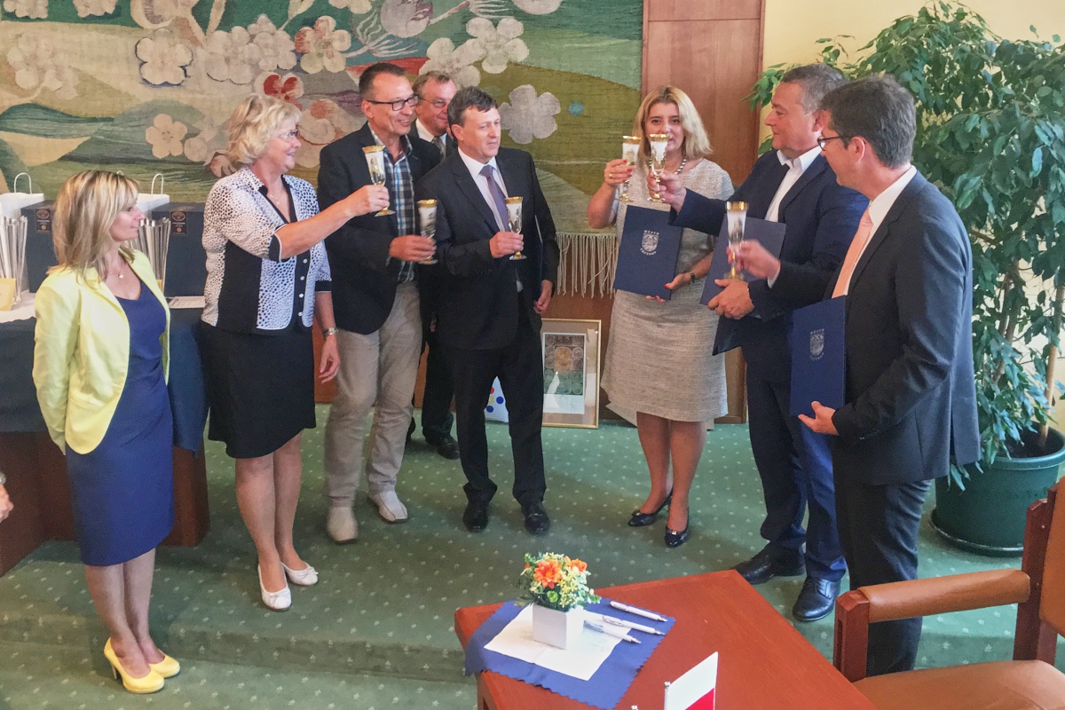 oslavy-vyroci-s-partnerskymi-mesty-2-.jpg