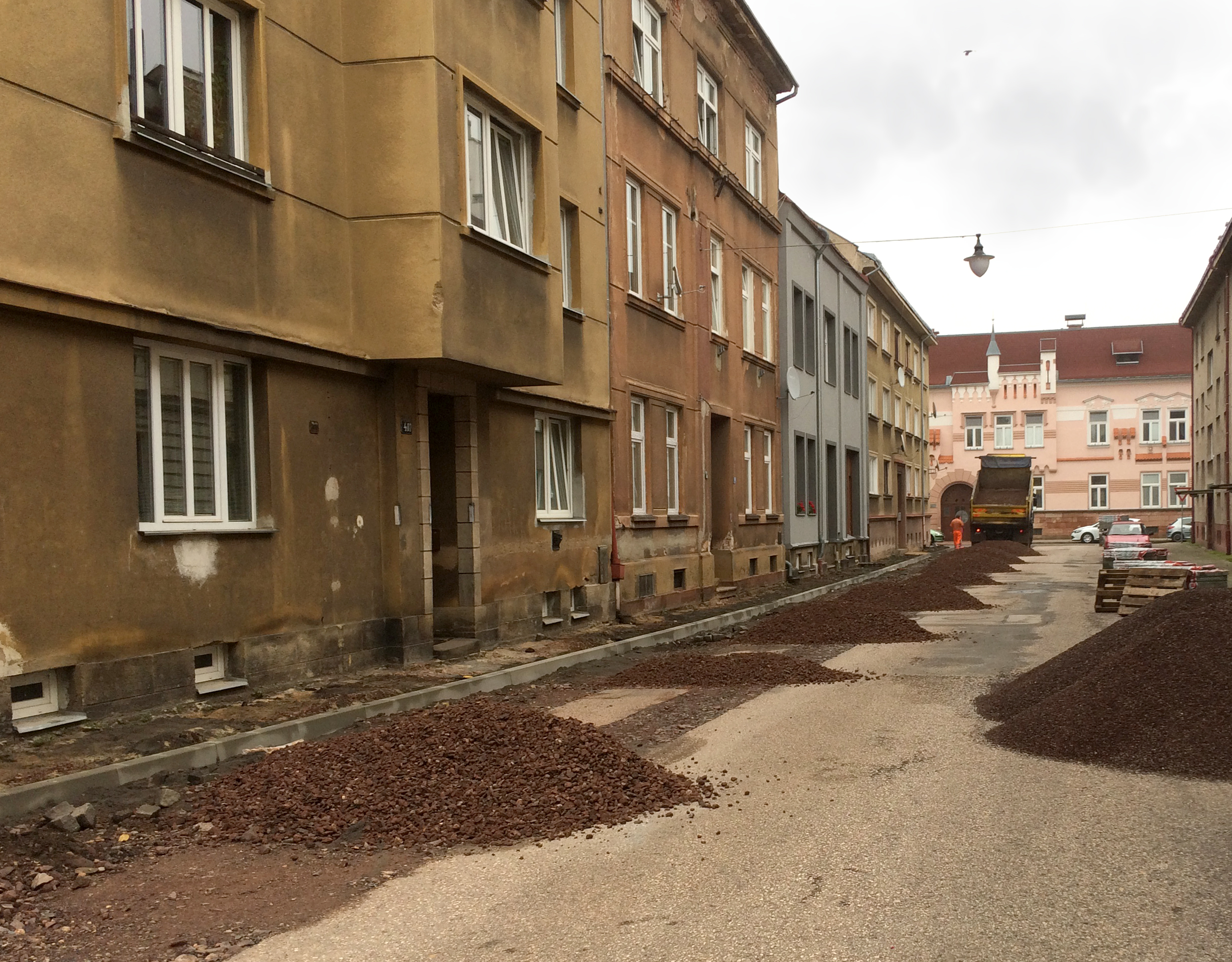 Jiráskovo nám. - inženýr. sítě.jpg